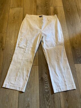 INC Stretch White Floral Embroidery Straight Leg Pants Women’s Size 12 Summer